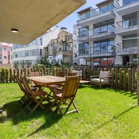Jardins Da Gloria Stylish Living By Lovelystay * Lisboa
