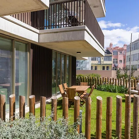 Jardins Da Gloria Stylish Living By Lovelystay Lägenhet Lisboa